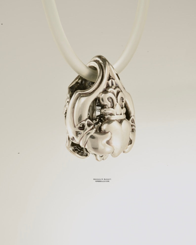 Lucky Claddagh -Sterling