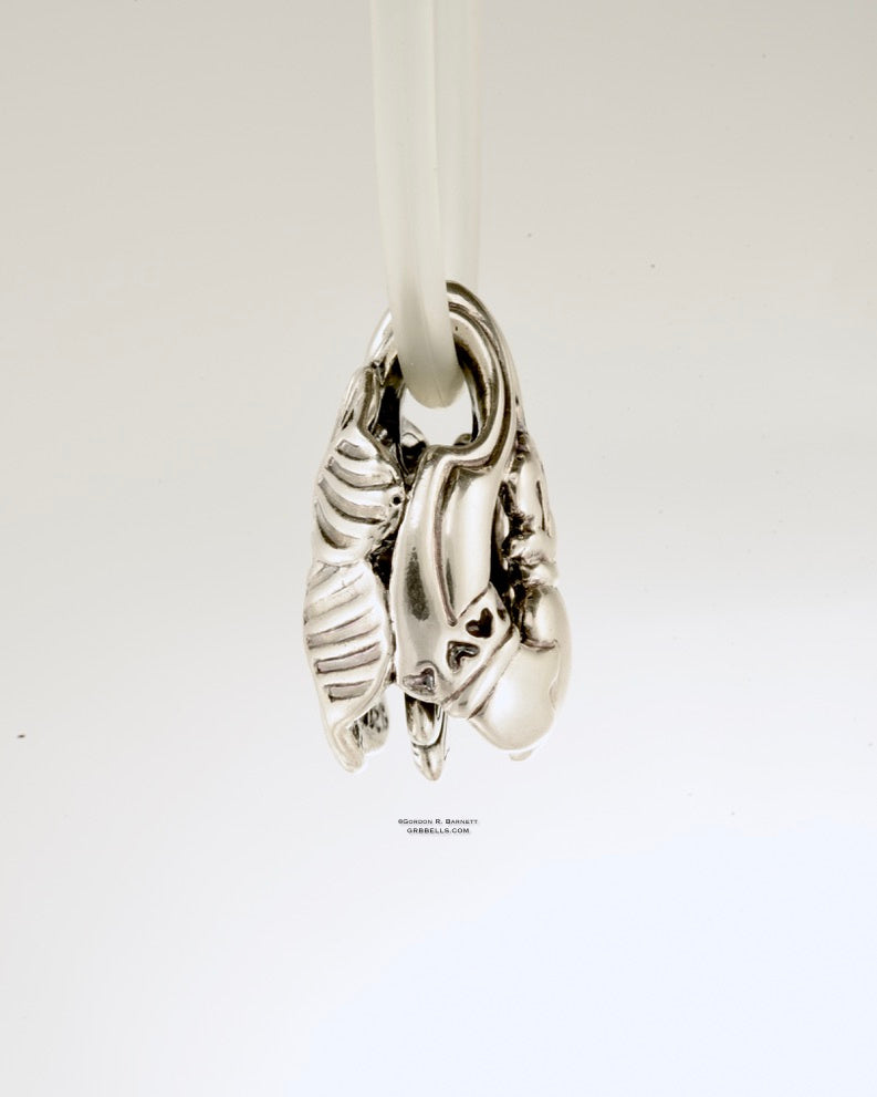 Lucky Claddagh -Sterling