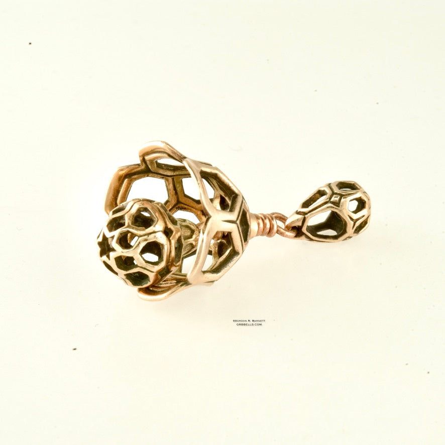 Geo Kiss Bronze