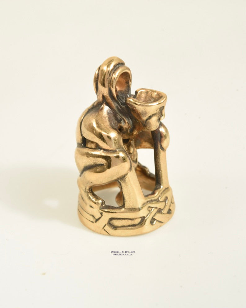 Hunker Bronze