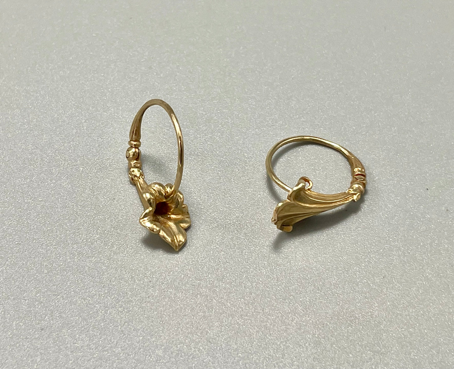 14K Gold Large Lily Hoop Earrings