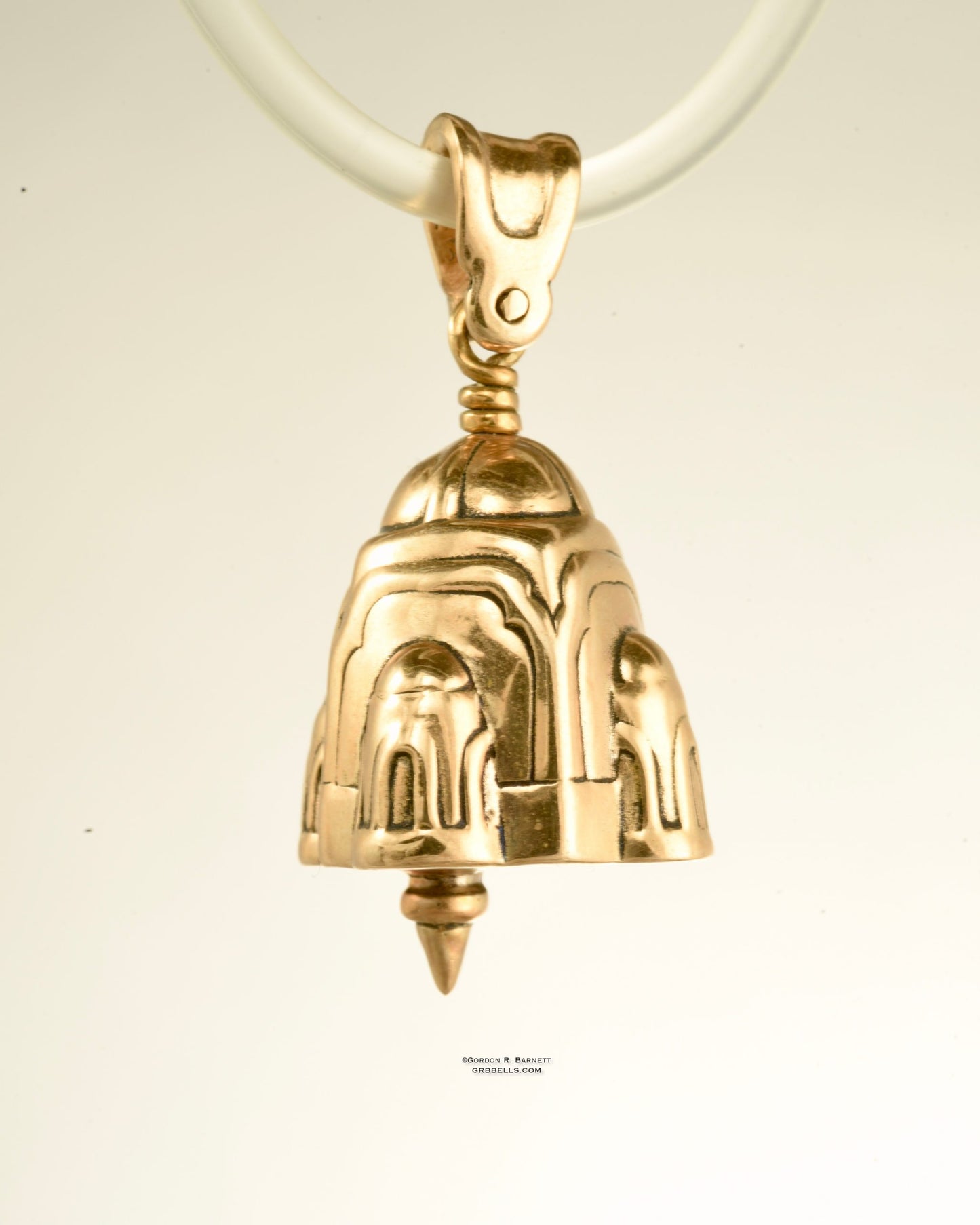 No Lack of Apse Bronze