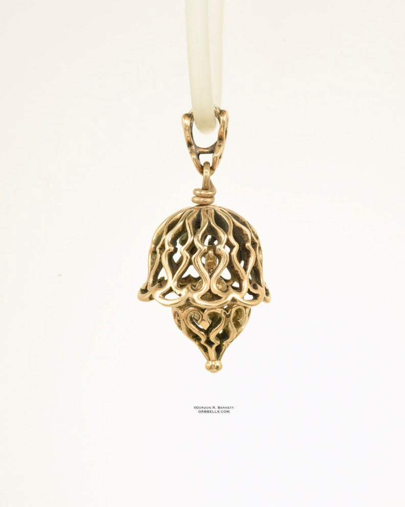 Hugs n Kisses - Bronze