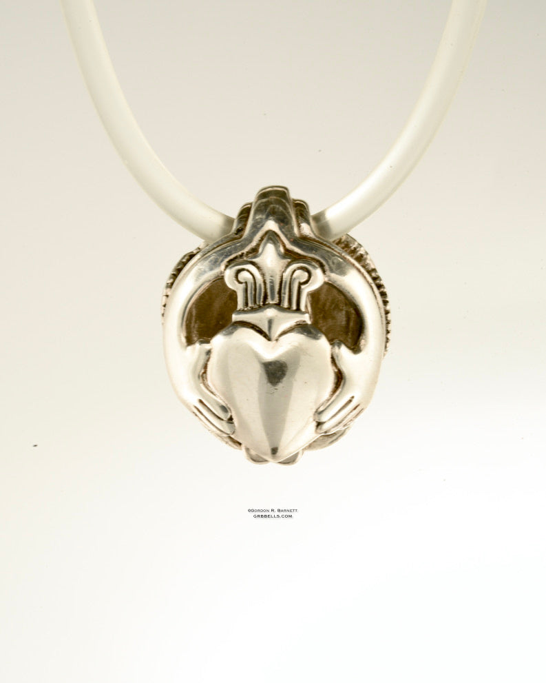 Shamrock Claddagh - Sterling