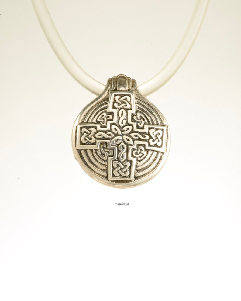 Round Celtic Cross - Sterling
