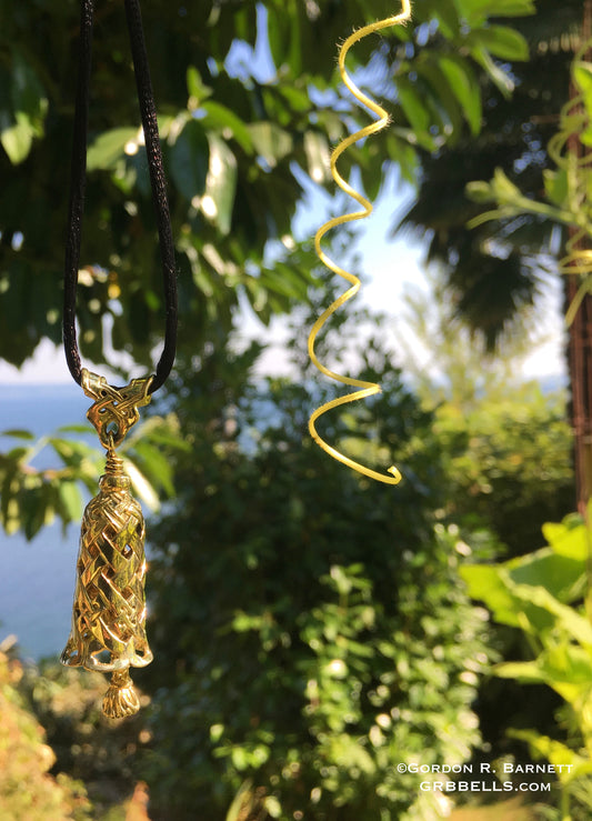 14K Gold Baroque Lattice Bell